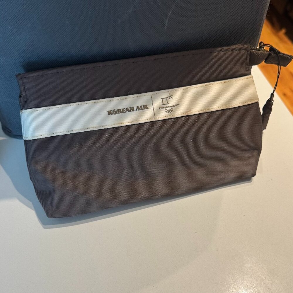 Korean Air Brown Travel Pouch – Small Amenity Bag with Cream Stripe